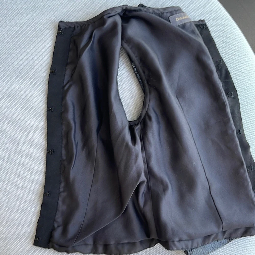 Vintage Grey Sequin Vest - Picture 2 of 4